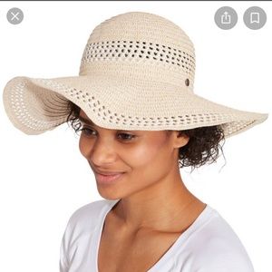 BNWT Calia Floppy sun hat. Perfect condition! OSFA